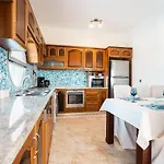 Apartament Blue Pearl 2 *