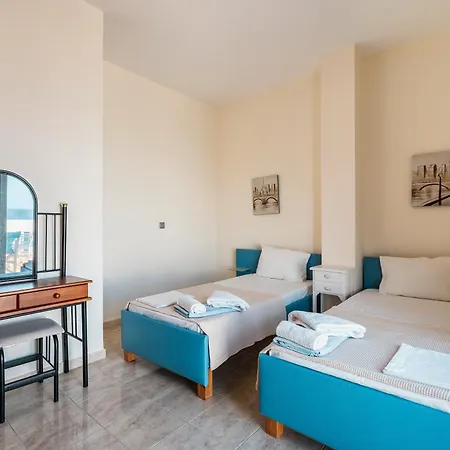 Blue Pearl 2 * Apolakkia