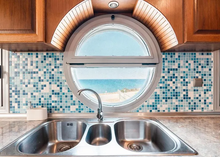 Blue Pearl 2 Apolakkia