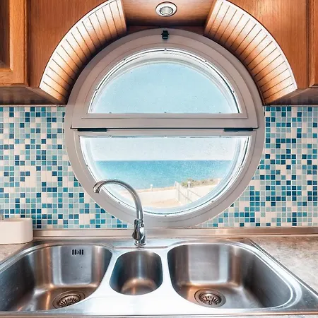 Blue Pearl 2 Απολακκιά